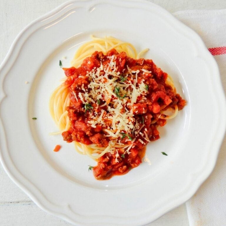 Super Easy Veal Ragu: A Delicious and Classic Recipe