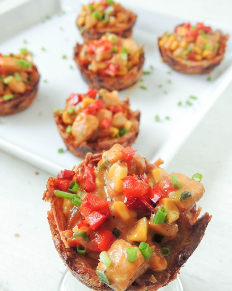 Creamy chicken in potato cheesy baskets - The Petit Gourmet