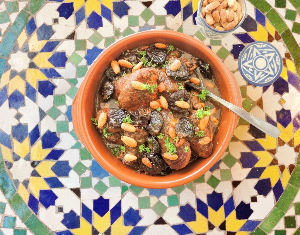 Chicken Tajine with prunes and almonds 