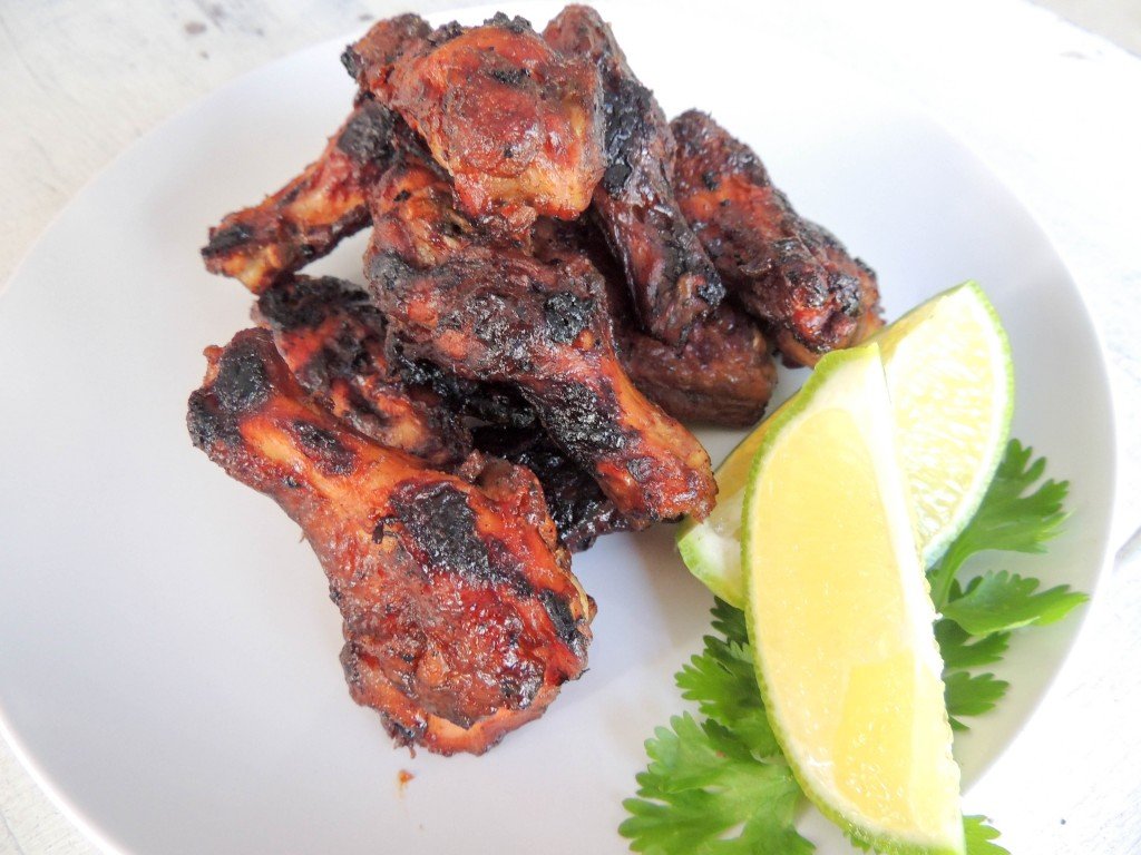  Alitas de pollo a la parrilla con pimentón ahumado y azúcar morena - The Petit Gourmet
