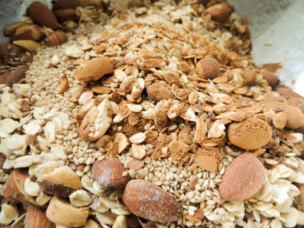 Honey Granola - The Petit Gourmet