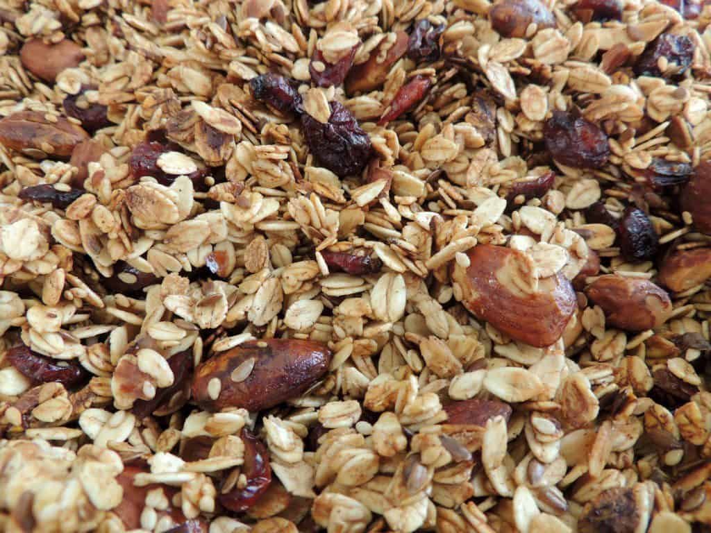 Honey Granola - The Petit Gourmet