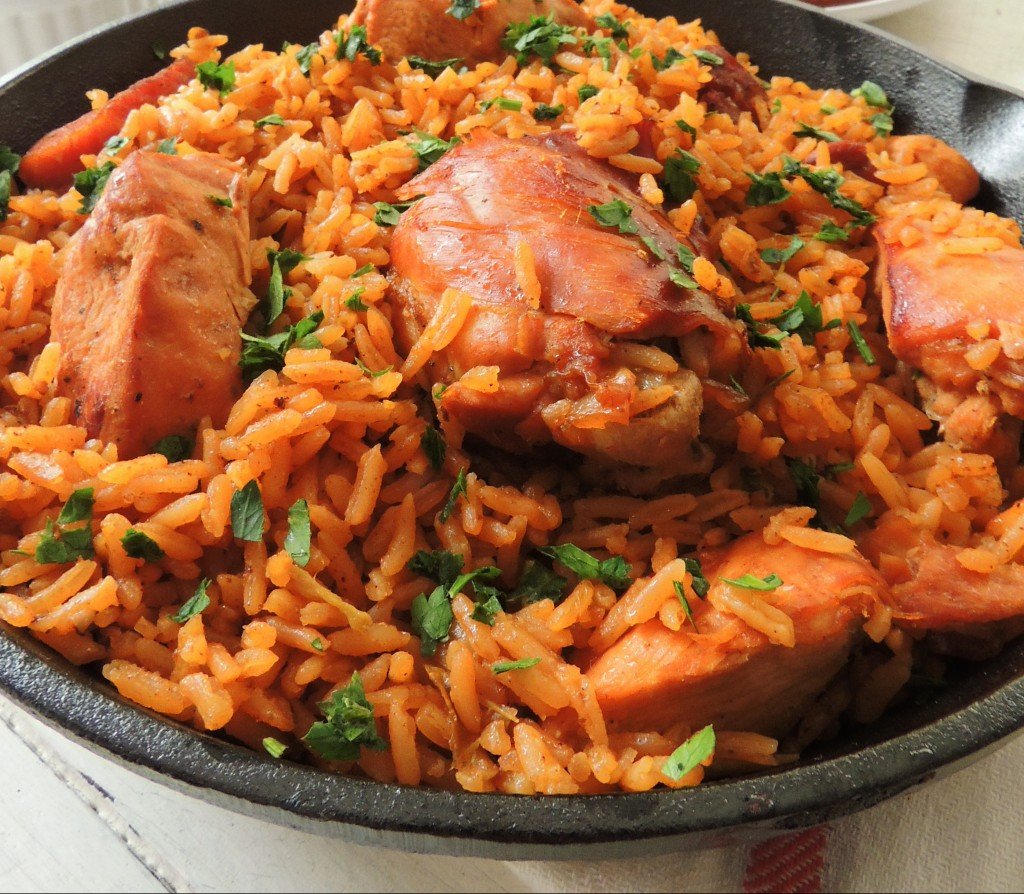 Locrio de Pollo y chuletas - The Petit Gourmet