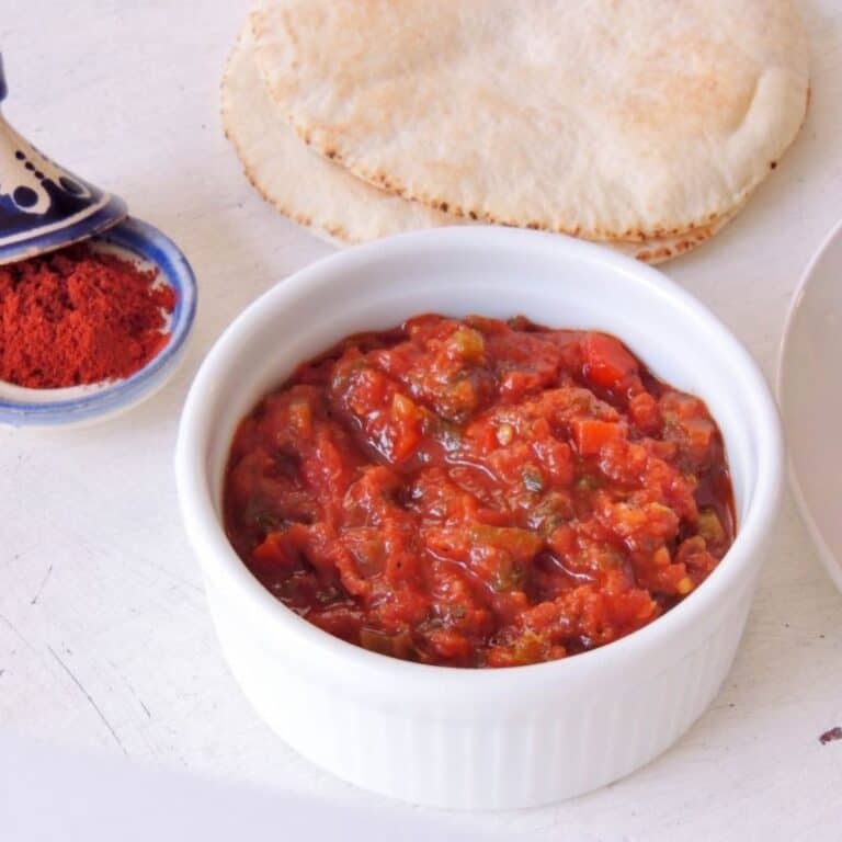 Moroccan Tomatoes and Pepper Salad (chouchouka)