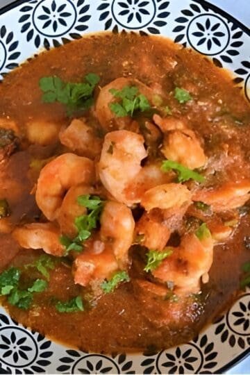 Easy Wonderful Pil Pil Shrimp (Garlic Tomato Shrimp, High-Protein)