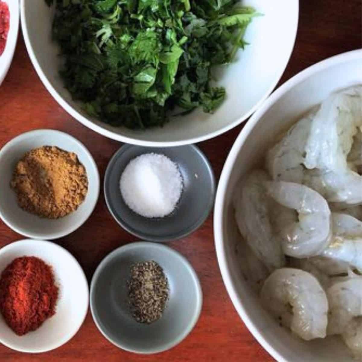 Easy Wonderful Pil Pil Shrimp (Garlic Tomato Shrimp, High-Protein)