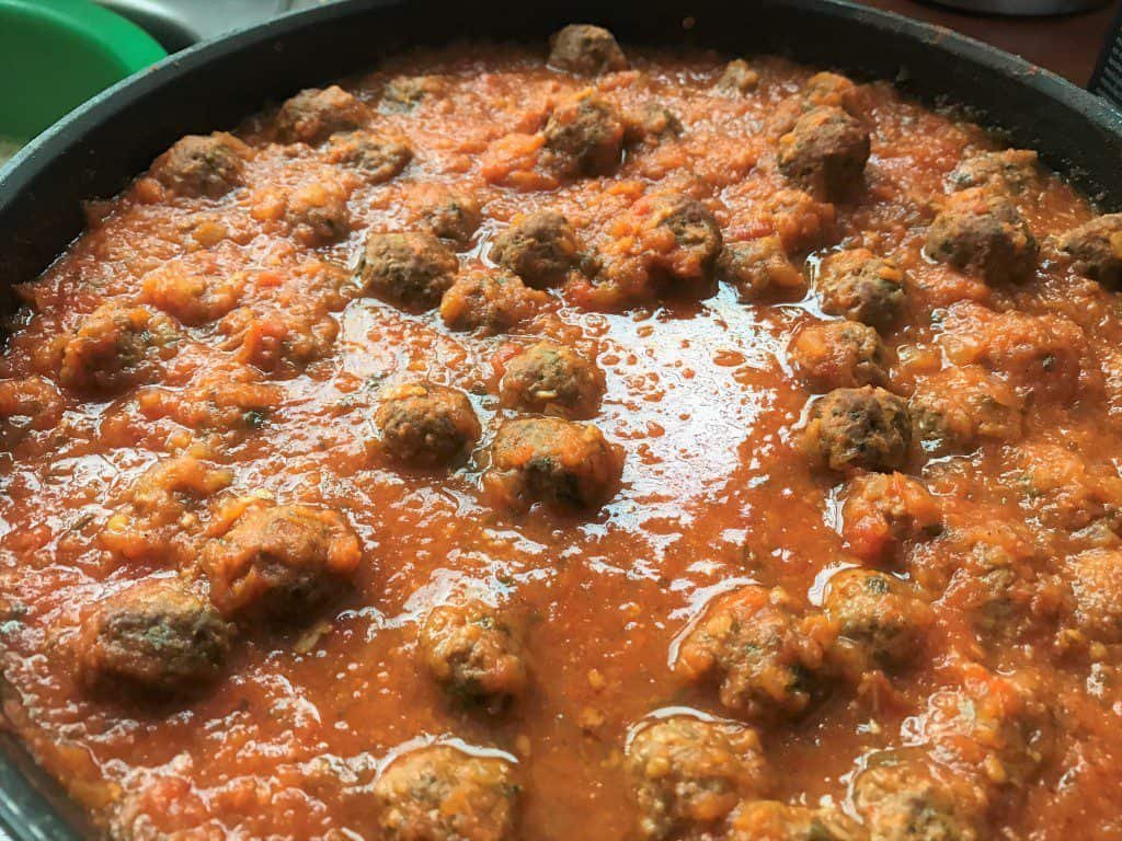 Moroccan meatballs tagine with tomato sauce