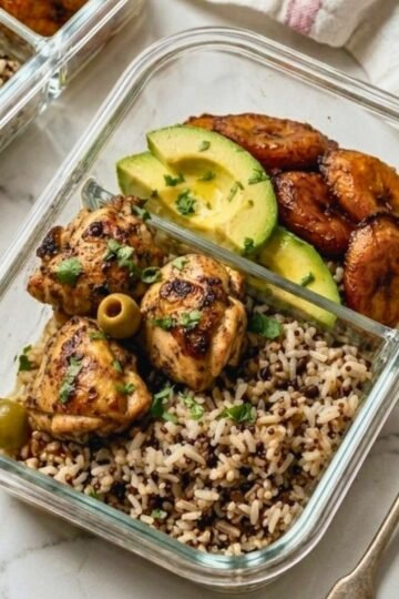 Woman over 45 preparing a high-protein Dominican meal in her kitchen - Strength and Sazón